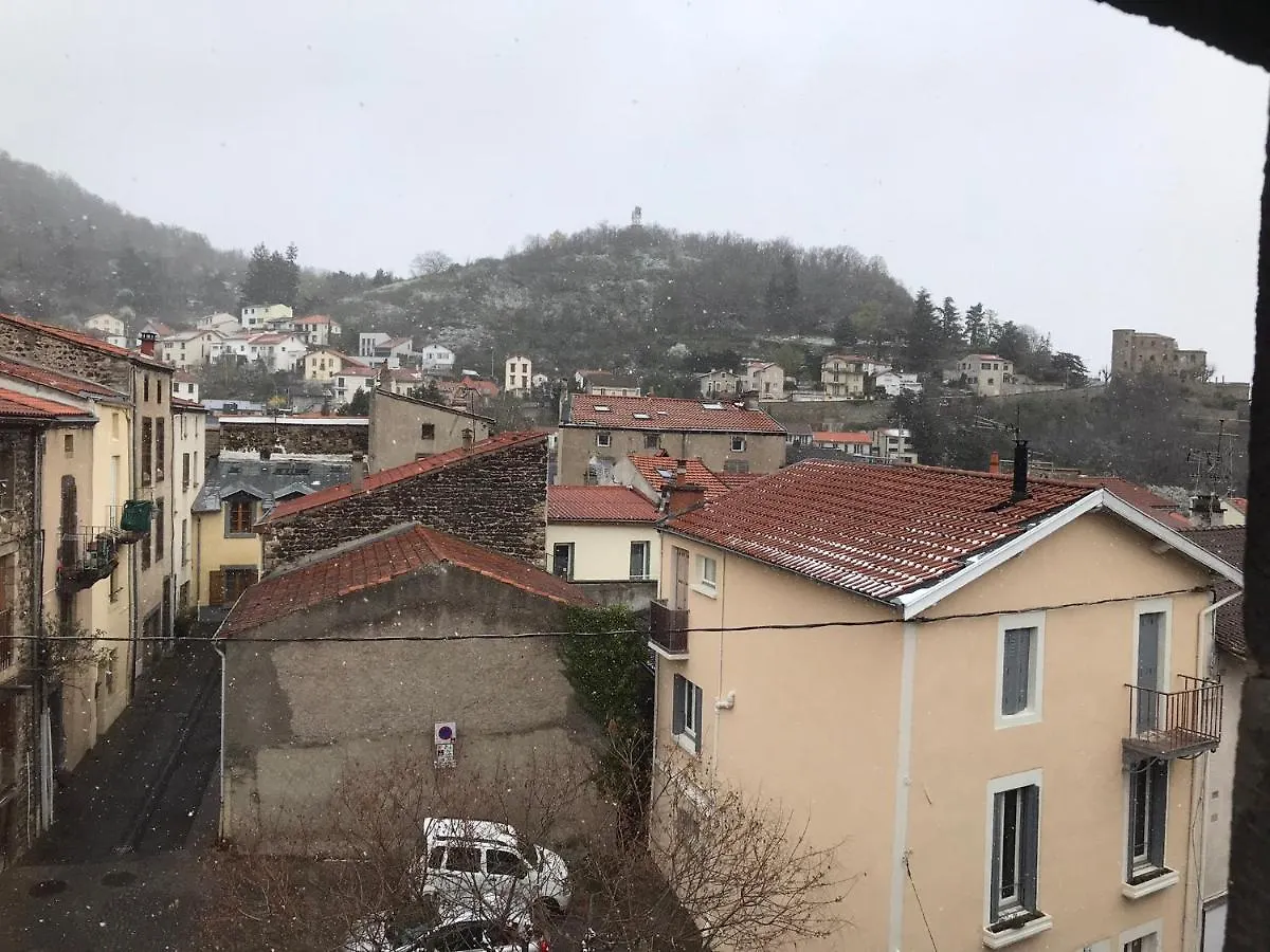 Appartement Super Studio refait à neuf proche des commerces Royat France